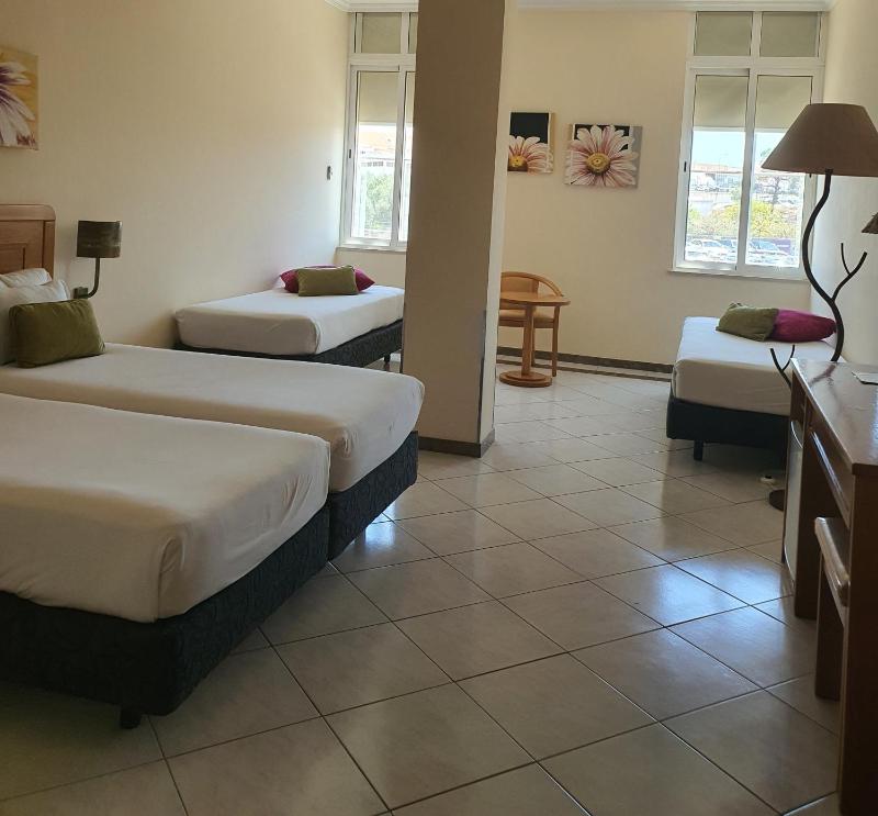 Standard Family Room image 1