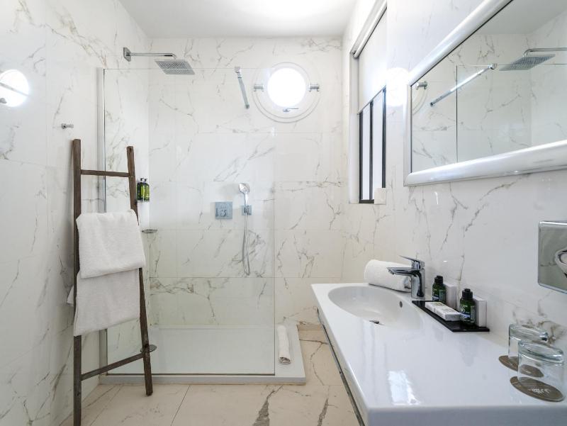 Prestige Room with balcony image 2