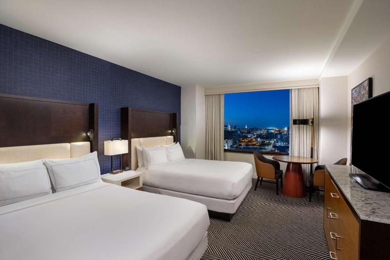 Hilton Austin - image 14