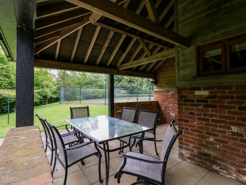 Quill Farm Barn - image 19