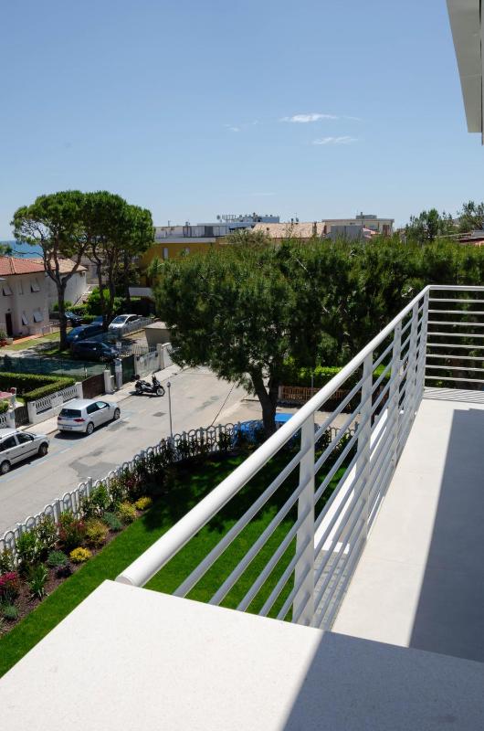 La Rosantica - image 13