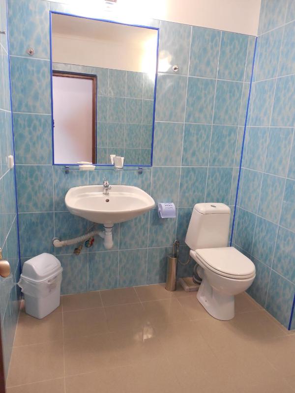 Standard Triple Room image 3