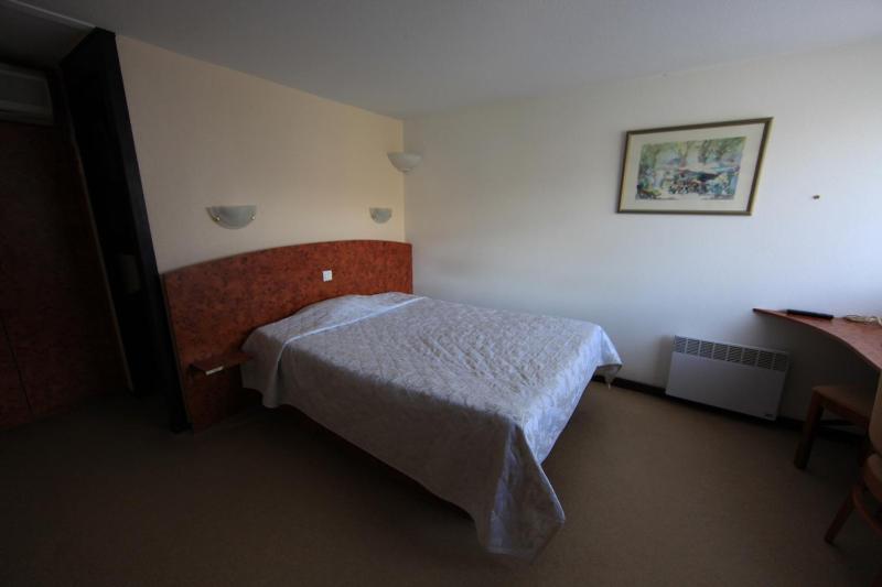 Double or Twin Room image 2