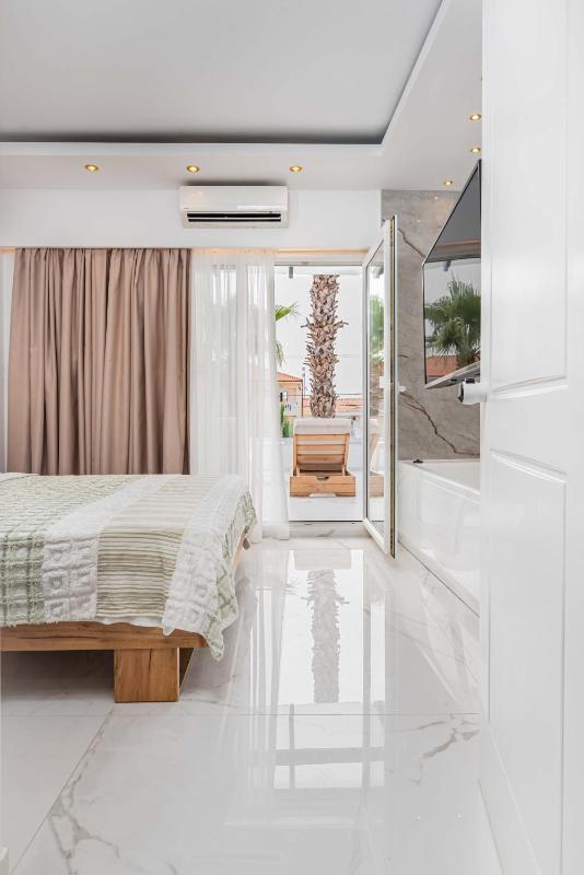 Two-Bedroom Suite image 1