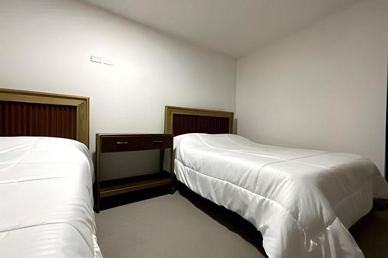 GL Hostal Boutique - image 49