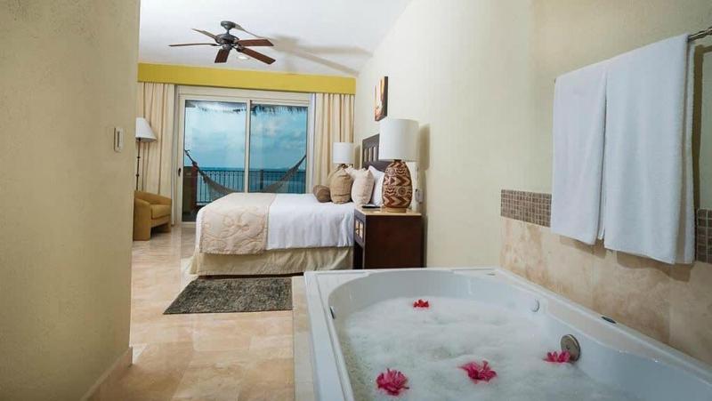 2BD Del Palmar: Cancun Luxury Resort - image 12