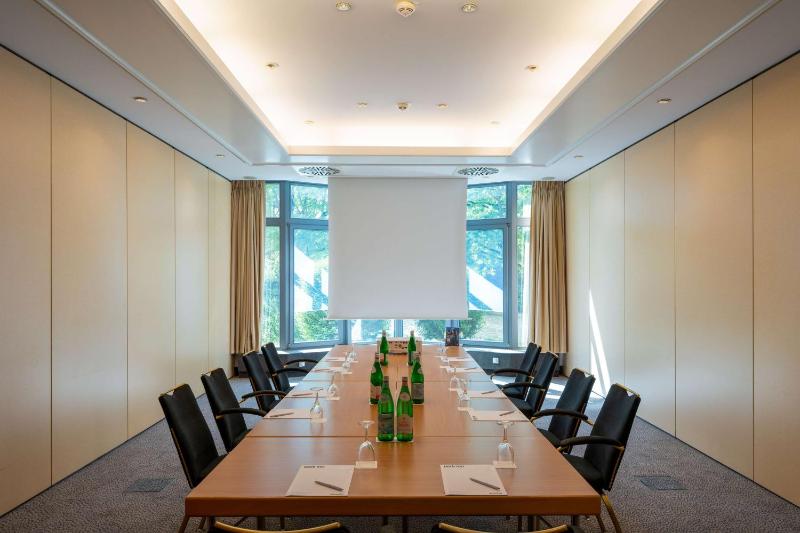 Park Inn by Radisson Lübeck - image 39