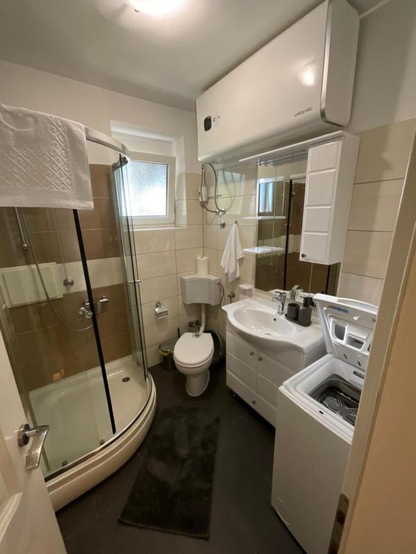 Apartman 8e - image 16