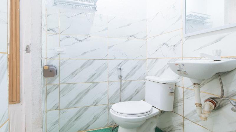 Stay Inn Station 1 Boracay by RedDoorz - image 27
