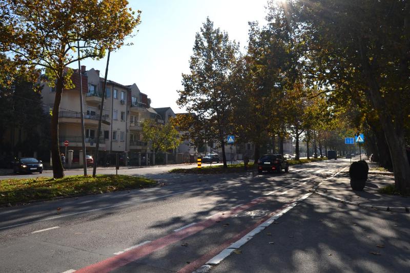 Quadruple Room with Bathroom image 4