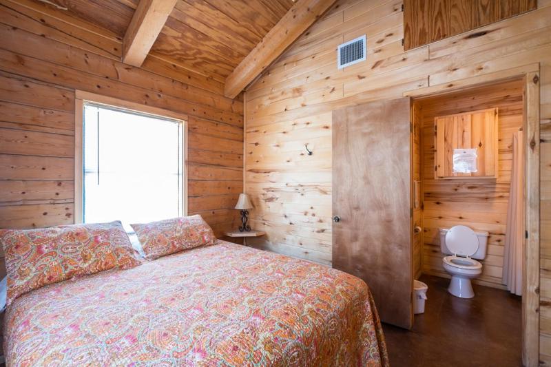 Three-Bedroom Cabin image 2
