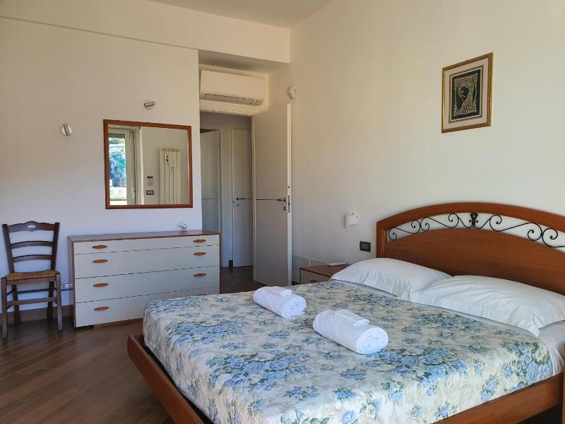 Elisa House - image 5