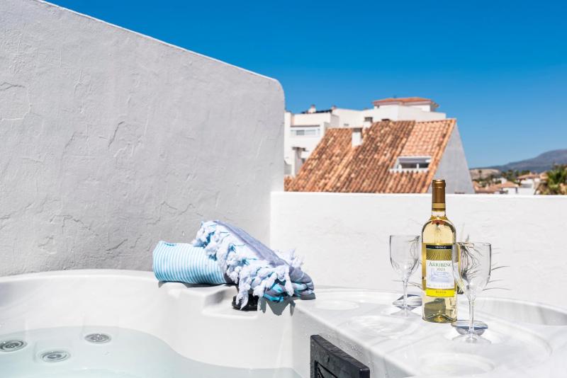 Lovely penthouse by Costarentals - Ref M15 - image 49