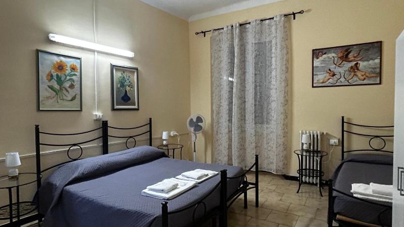 Triple Room image 1