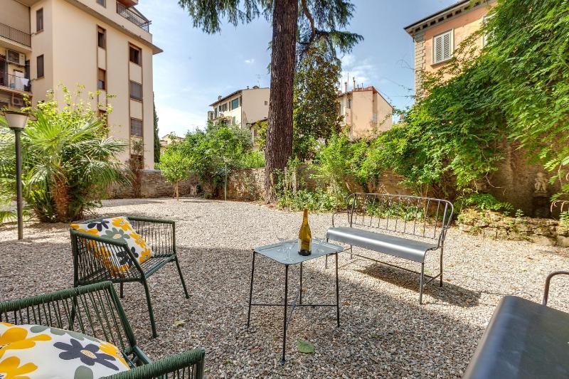 Marsilio Ficino Apartment by Mamo Florence - image 12