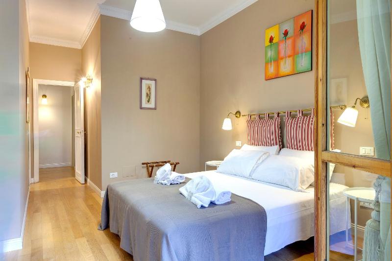Marsilio Ficino Apartment by Mamo Florence - image 15
