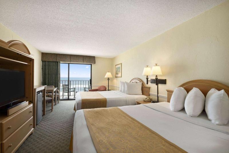 King Room with Oceanfront - Non-Smoking image 1