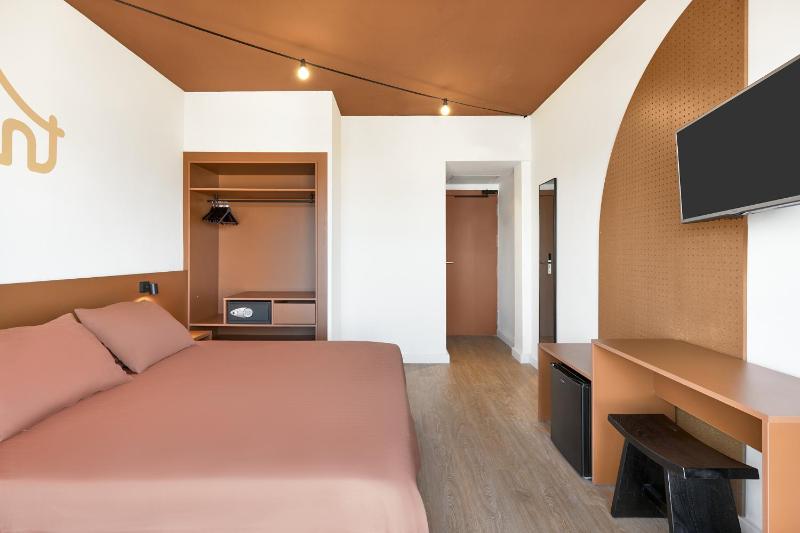Double Room -Unlimited Brunch image 3