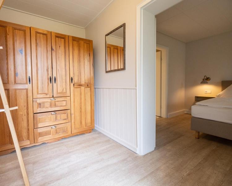 Double Room image 3