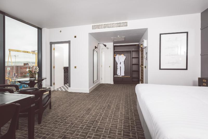 Executive Room image 1