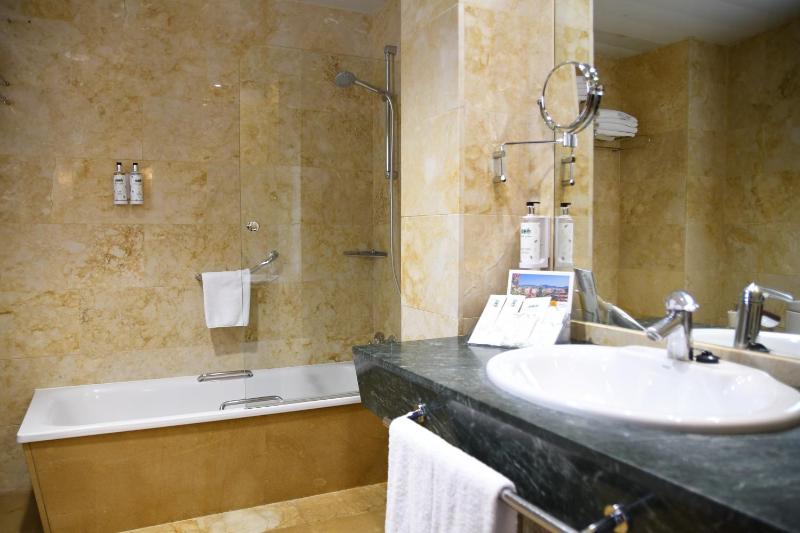 Double Room (1-2 people) image 3