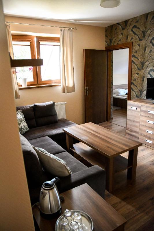 Apartment image 3