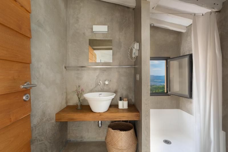 Junior Suite image 2