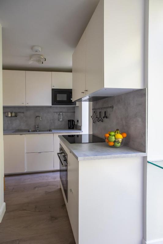 Grand Canal District Apartments - image 2