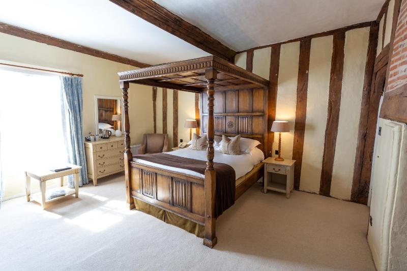 Queen Room image 1