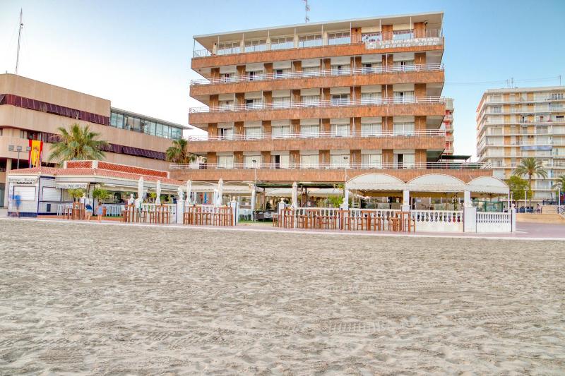 Hotel Polamar - image 11