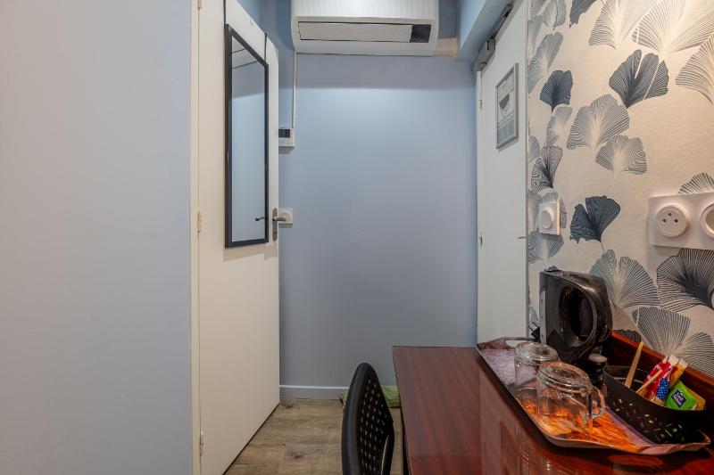 Double Room image 1