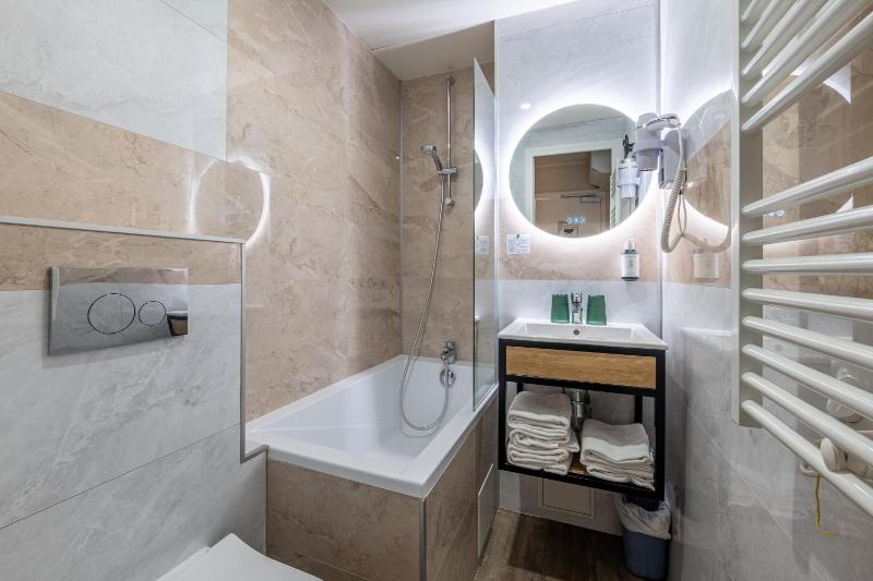 Triple Room image 1