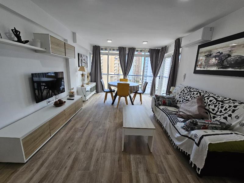 Apartamento Acacias 8 IF Benidorm - image 1
