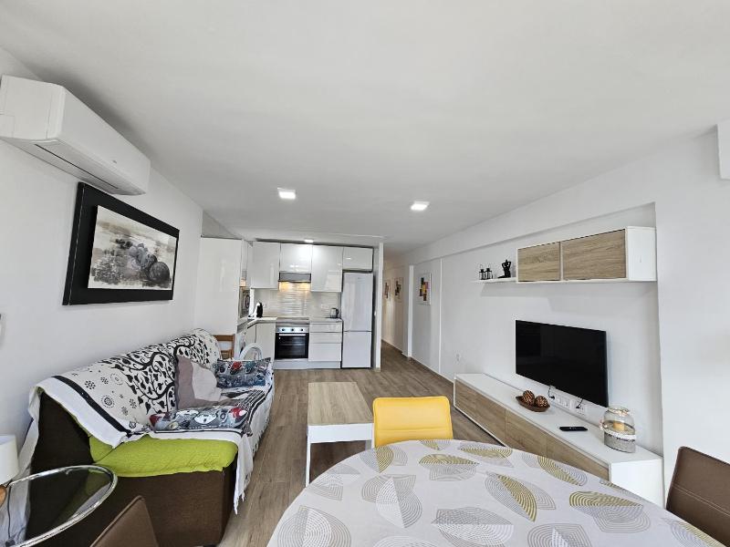 Apartamento Acacias 8 IF Benidorm - image 3