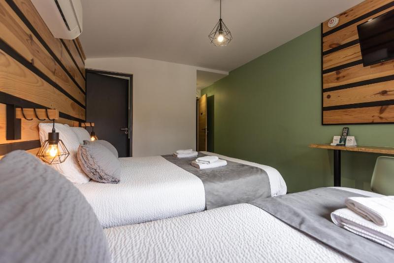 Triple Room image 3