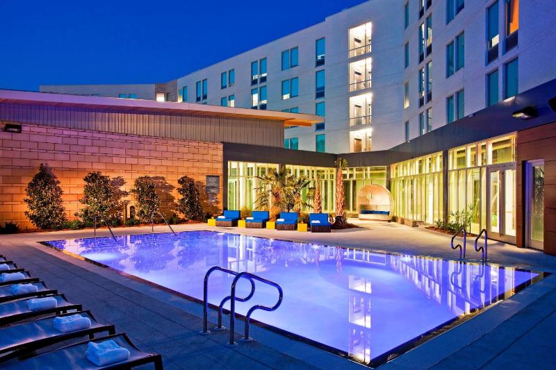 Aloft by Marriott Jacksonville Tapestry Park - image 4