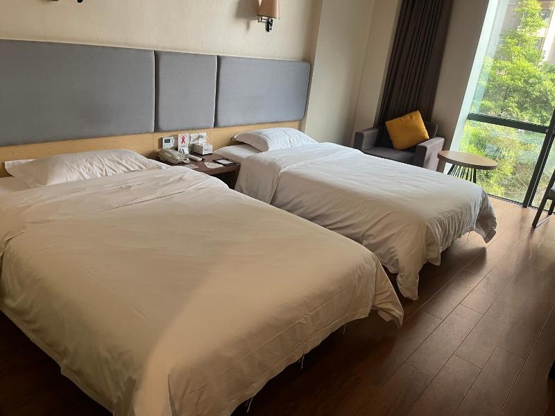 Chengdu Luhu Hotel - image 16
