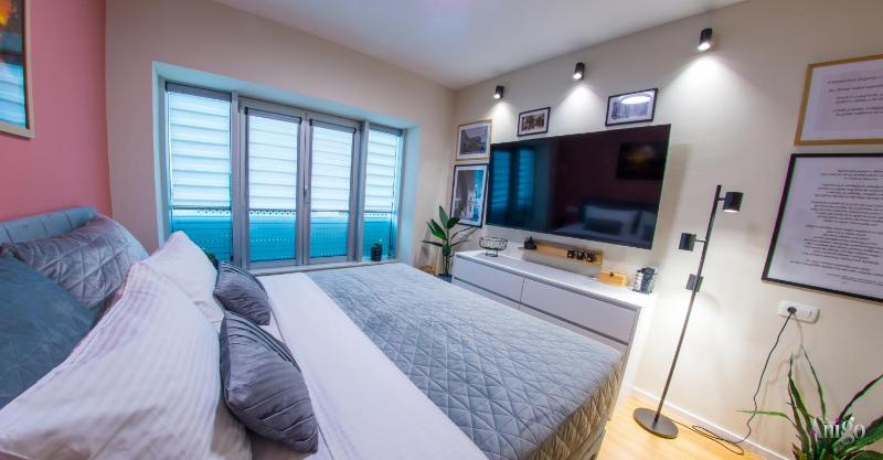 Iris Studio Apartment - image 7