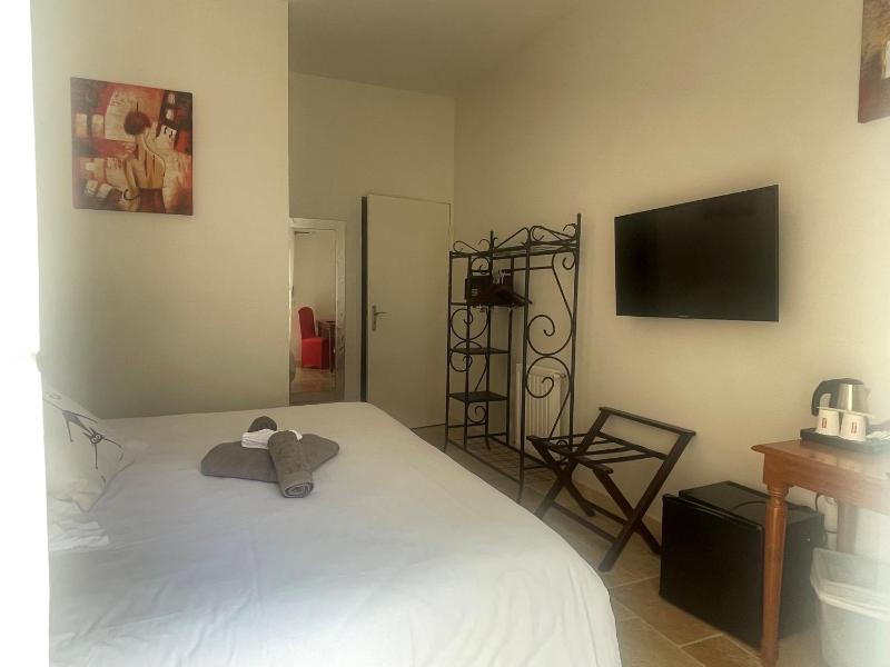Suite with Terrace image 1