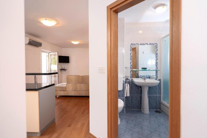 Villa Dalmatia Apartments - image 40