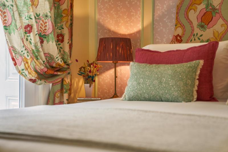 Superior Double Room image 3