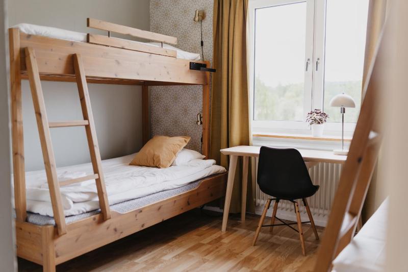 Quadruple Room image 3