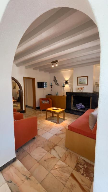 Three-Bedroom House image 4