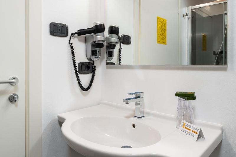 Two-Bedroom Apartment image 4