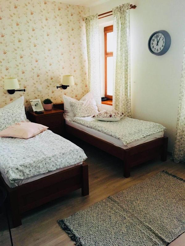 Double or Twin Room image 4