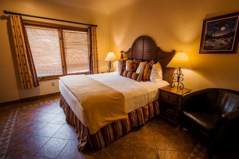 Los Arboles Hotel - image 45