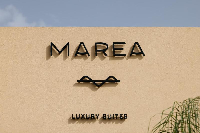Marea Luxury Suites - image 3
