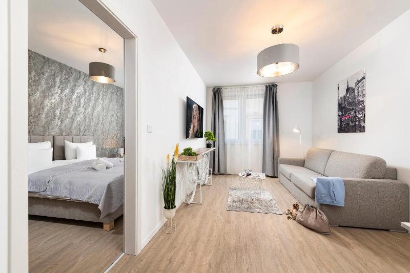 Off-Site One-Bedroom Apartment image 3