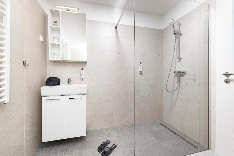Off-Site One-Bedroom Apartment image 2