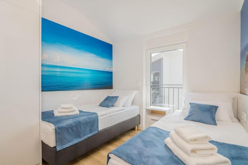 Modern apartment Marko with Sea View - image 5